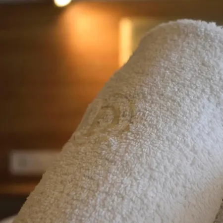 Dioscuri Luxury Lägenhet *