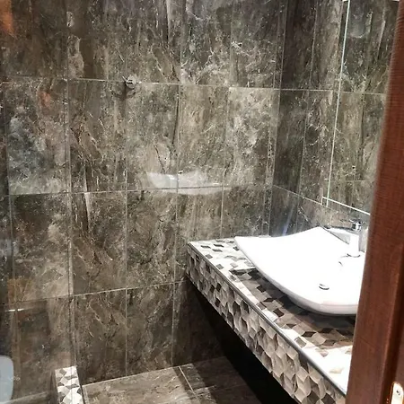 Dioscuri Luxury Lägenhet *