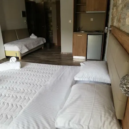 Dioscuri Luxury Lägenhet *